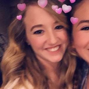 Meet your Posher, Hillary